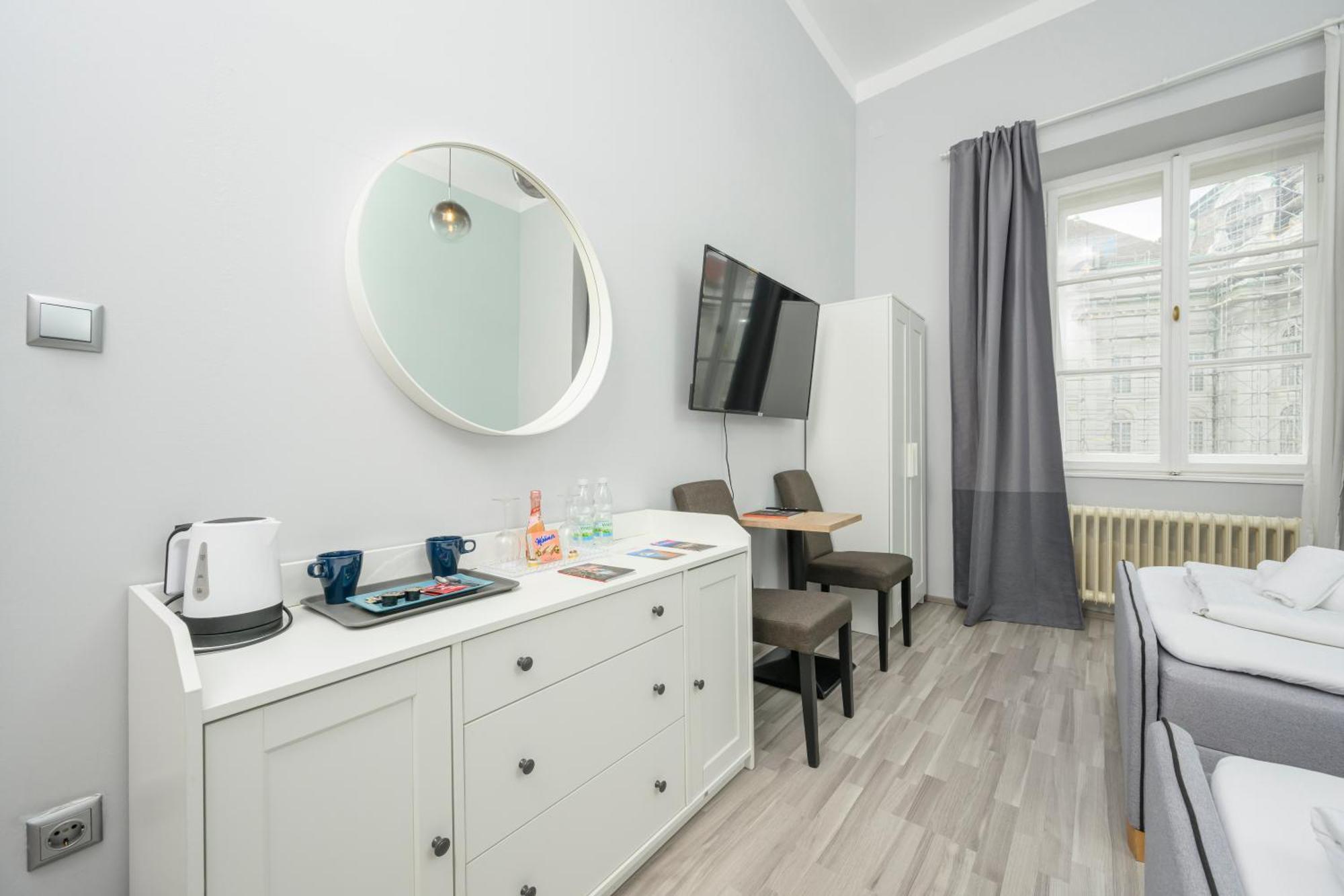 Palais Palffy Aparthotel 4*