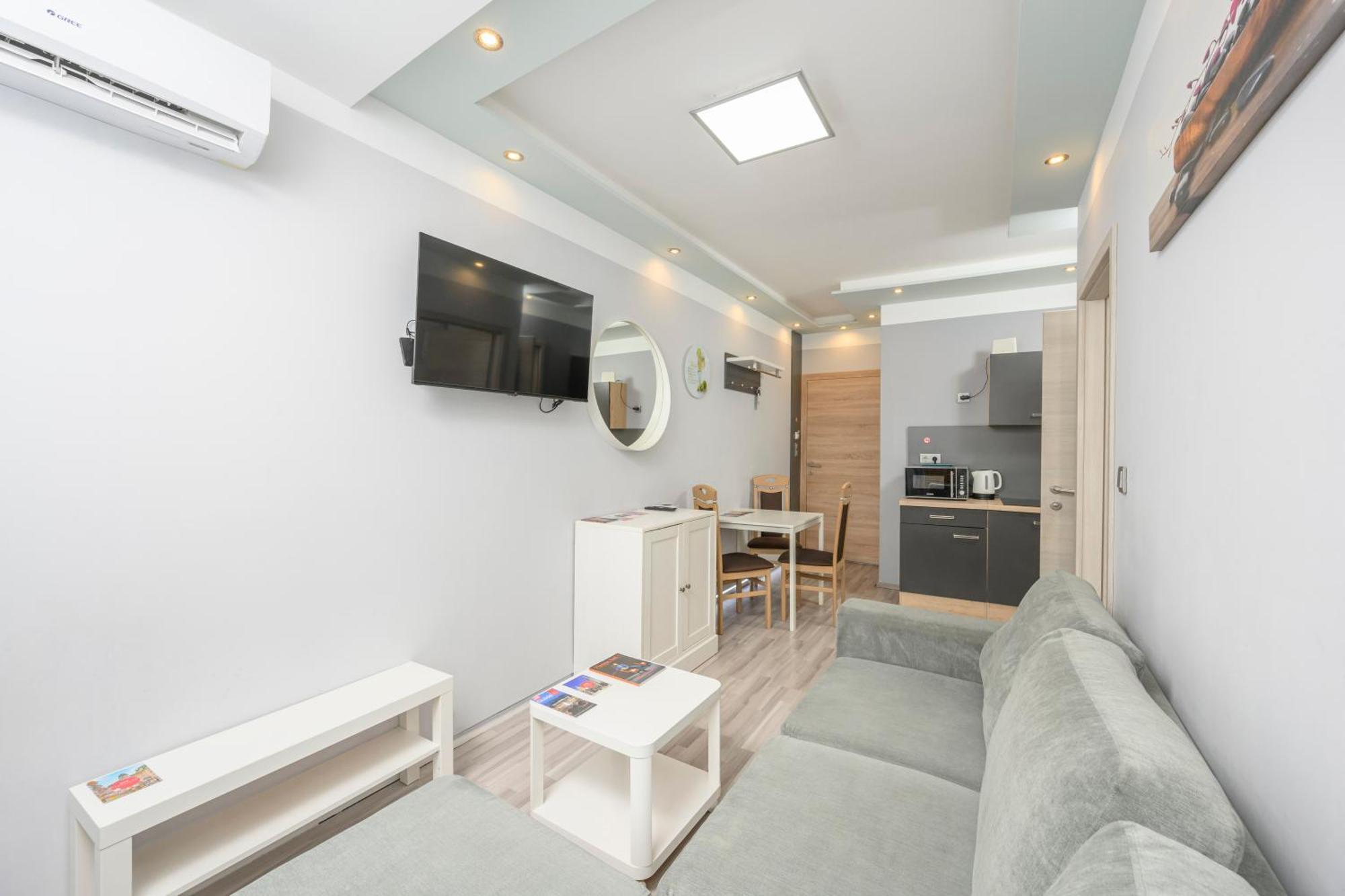 Aparthotel Palais Palffy 4*