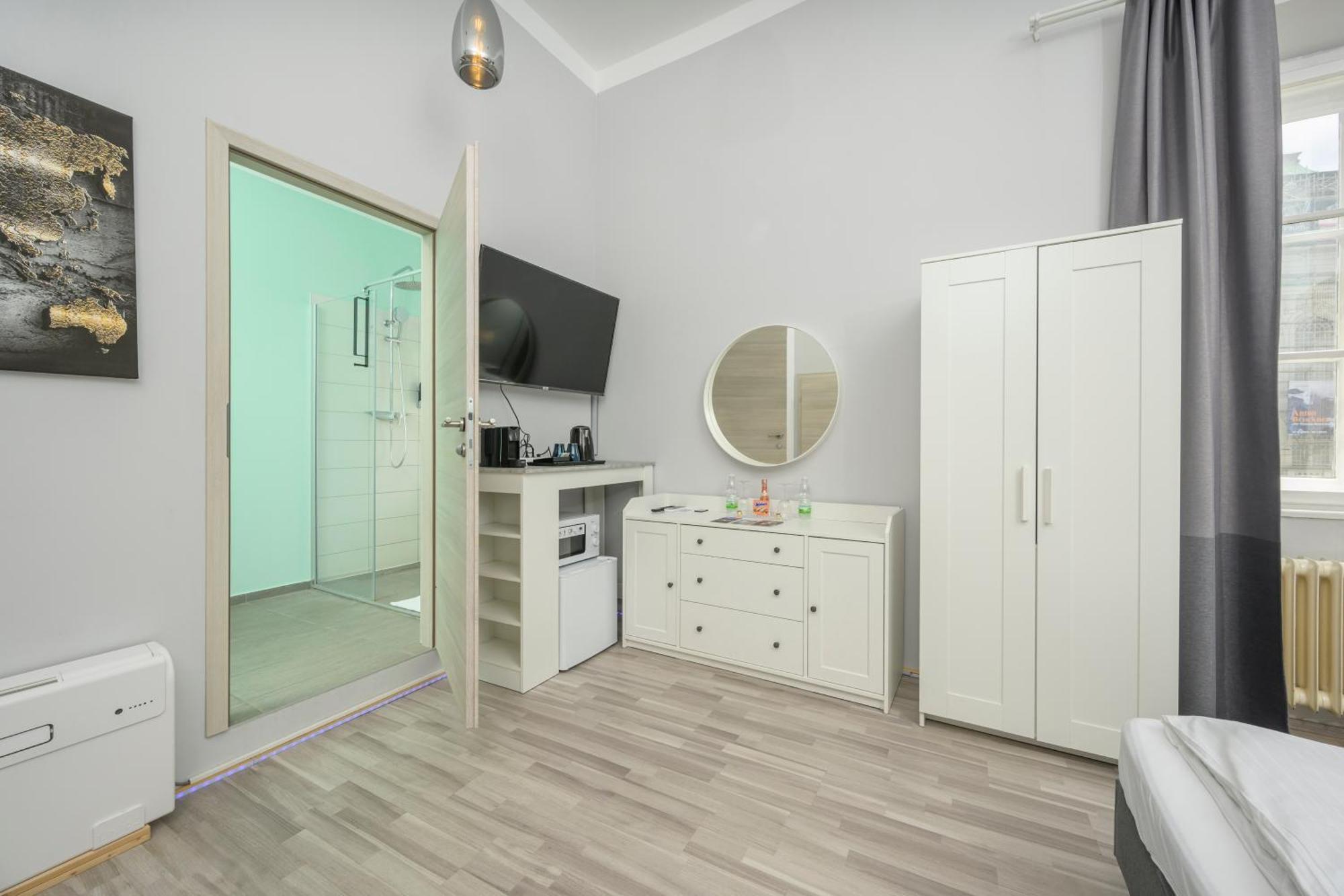 Palais Palffy Aparthotel 4*